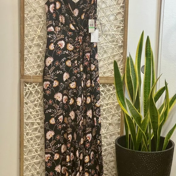 1State Size 8 floral jumpsuit - Picture 4 of 6